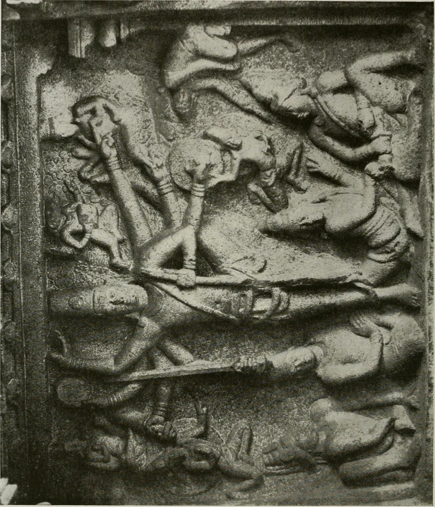 An illustration from La sculpture hindoue. Traduction de Paul Budry, 1922, leaf 195
