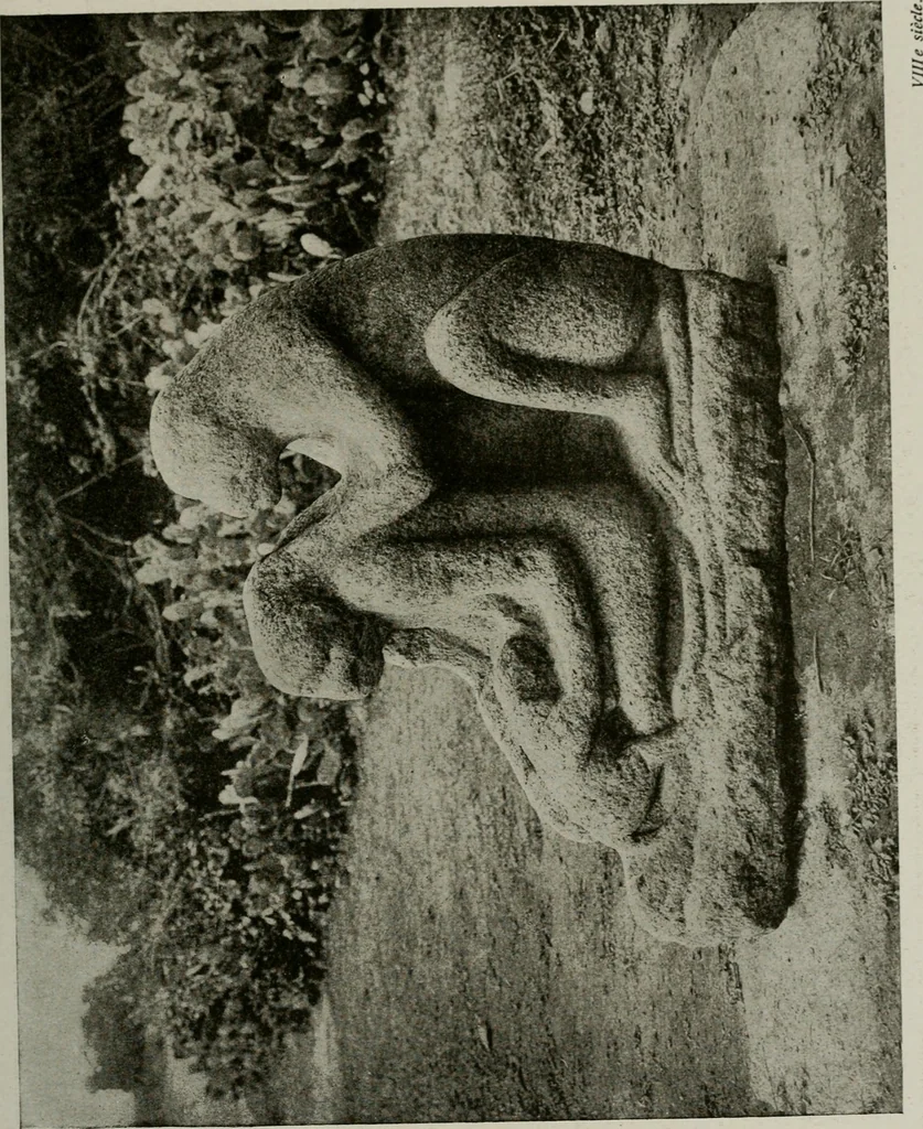 An illustration from La sculpture hindoue. Traduction de Paul Budry, 1922, leaf 200