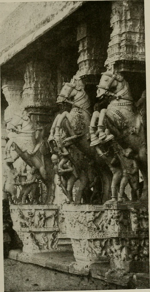 An illustration from La sculpture hindoue. Traduction de Paul Budry, 1922, leaf 206