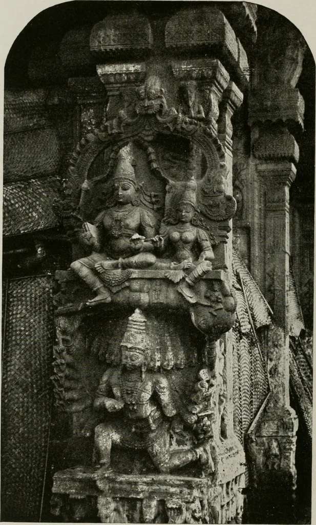 An illustration from La sculpture hindoue. Traduction de Paul Budry, 1922, leaf 211
