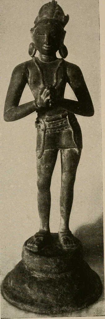 An illustration from La sculpture hindoue. Traduction de Paul Budry, 1922, leaf 221