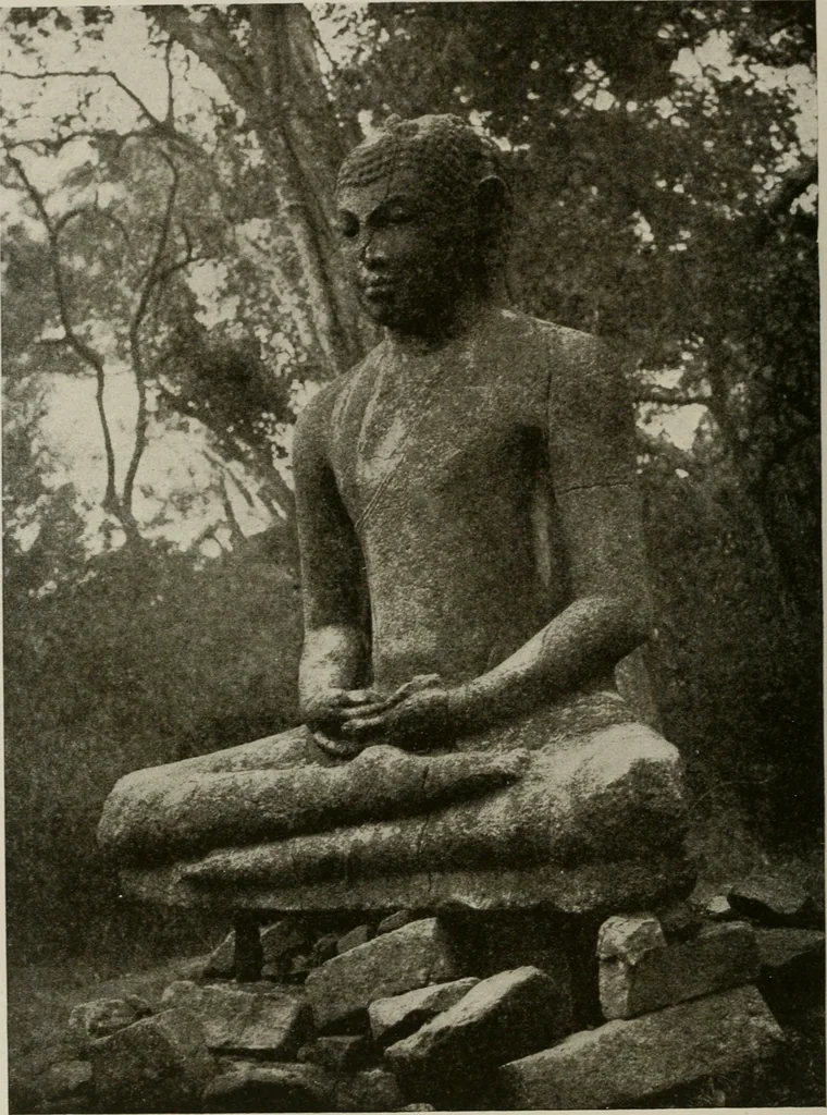 An illustration from La sculpture hindoue. Traduction de Paul Budry, 1922, leaf 237