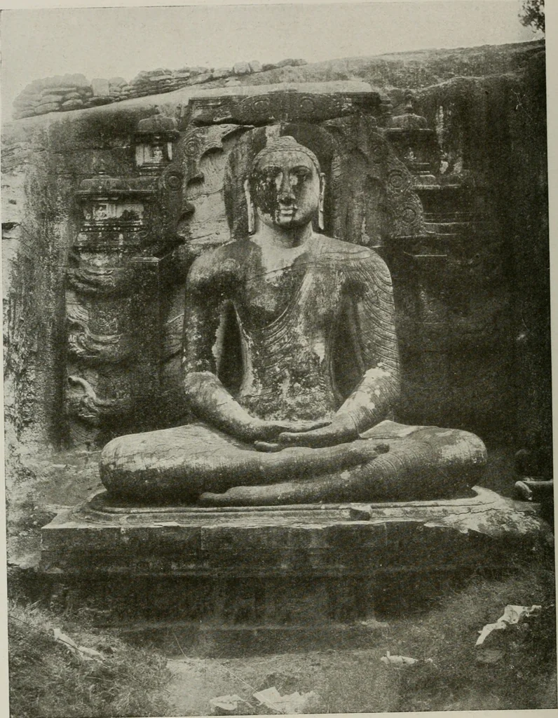 An illustration from La sculpture hindoue. Traduction de Paul Budry, 1922, leaf 239