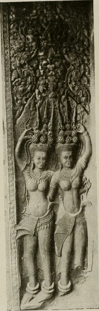 An illustration from La sculpture hindoue. Traduction de Paul Budry, 1922, leaf 249