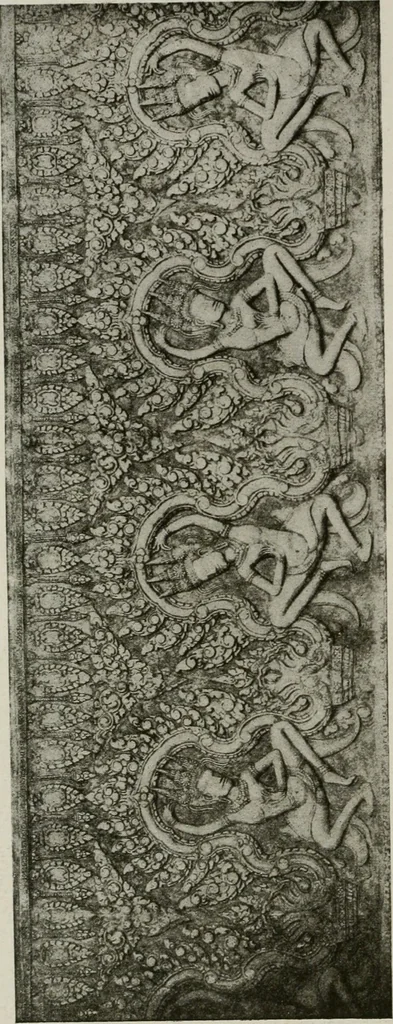 An illustration from La sculpture hindoue. Traduction de Paul Budry, 1922, leaf 251