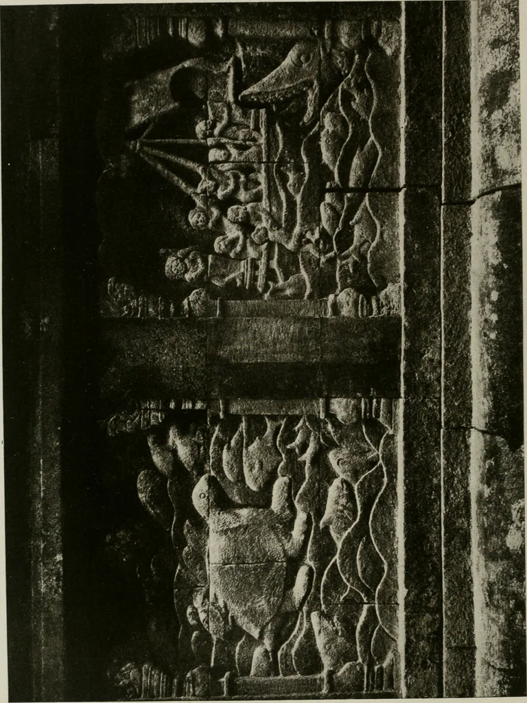 An illustration from La sculpture hindoue. Traduction de Paul Budry, 1922, leaf 269