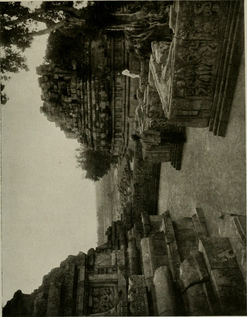 An illustration from La sculpture hindoue. Traduction de Paul Budry, 1922, leaf 270