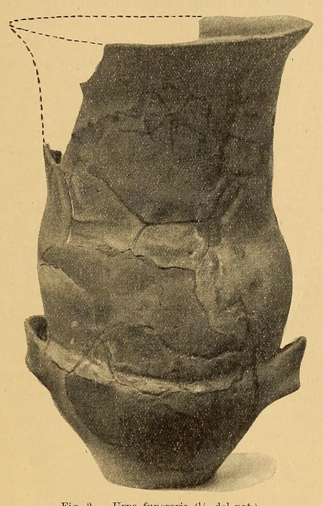 An illustration from Las ruinas de Tinti en el valle de Lerma (provincia de Salta), 1916, leaf 13