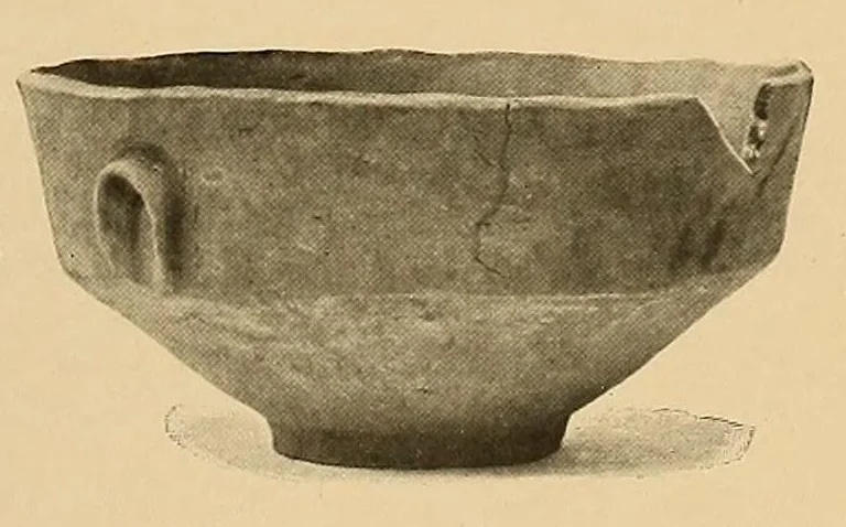 An illustration from Las ruinas de Tinti en el valle de Lerma (provincia de Salta), 1916, leaf 27