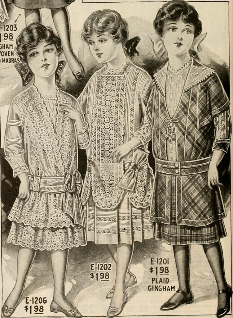 An illustration from latest New York styles for women, misses,, 1915, leaf 123