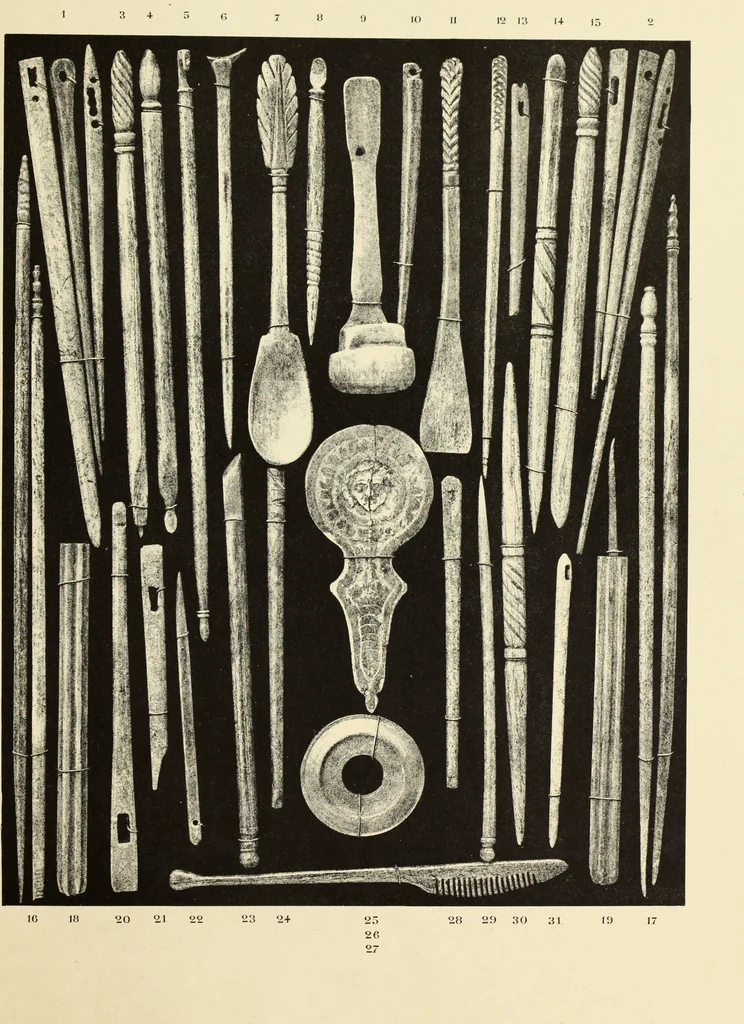 An illustration from La toilette chez les Romaines au temps des empereurs; étude des principaux objets de toilette en os trouvés dans les fouilles de la nécropole de Trion & du coteau de Fourvière, 1888, leaf 70