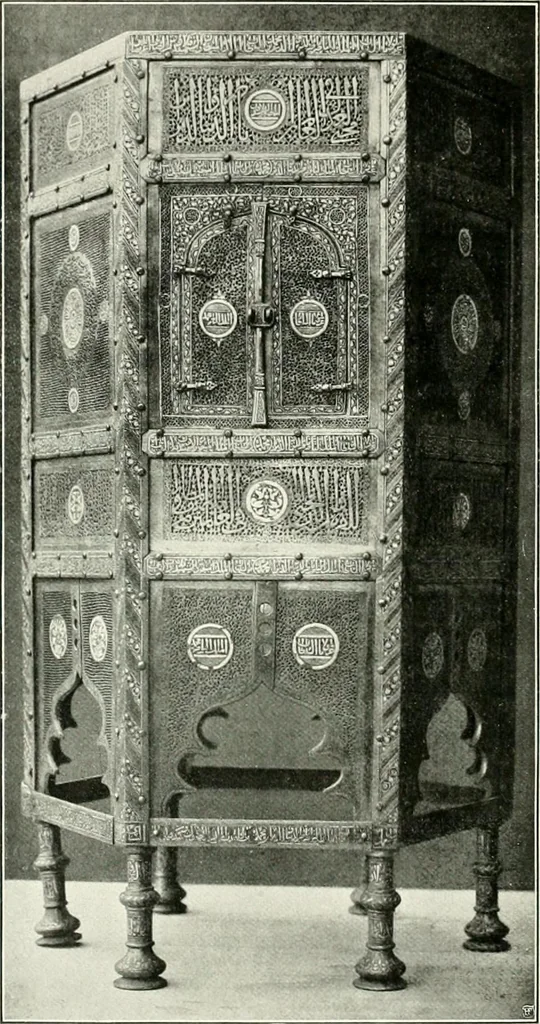 An illustration from Le Caire, le Nil et Memphis, 1906, leaf 149