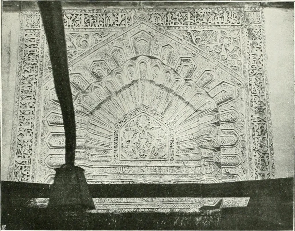 An illustration from Le Caire, le Nil et Memphis, 1906, leaf 160