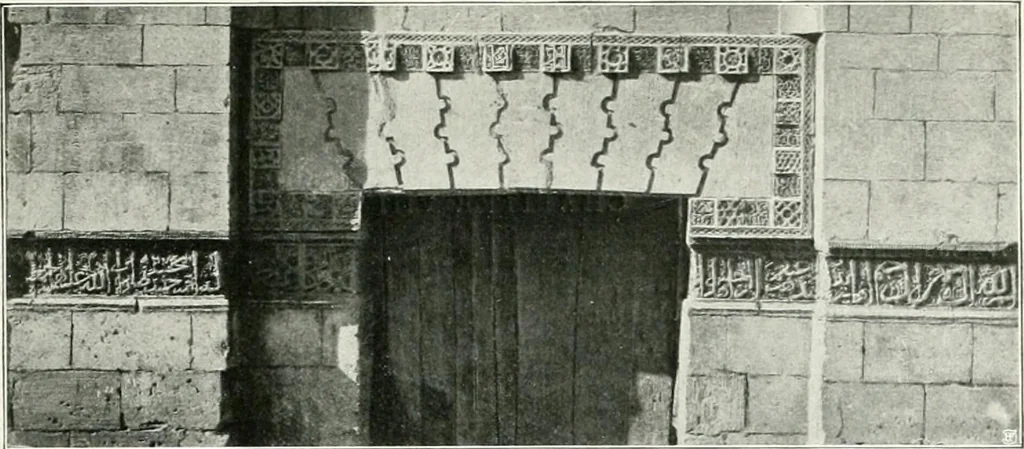 An illustration from Le Caire, le Nil et Memphis, 1906, leaf 166