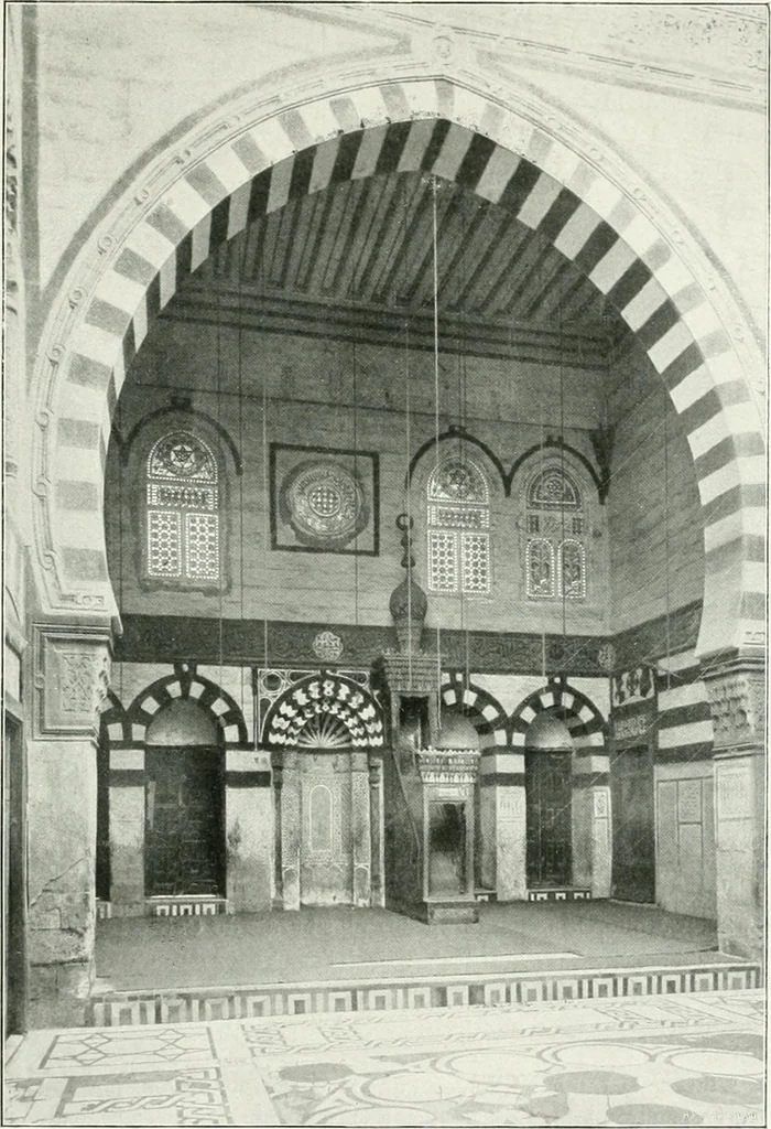 An illustration from Le Caire, le Nil et Memphis, 1906, leaf 82