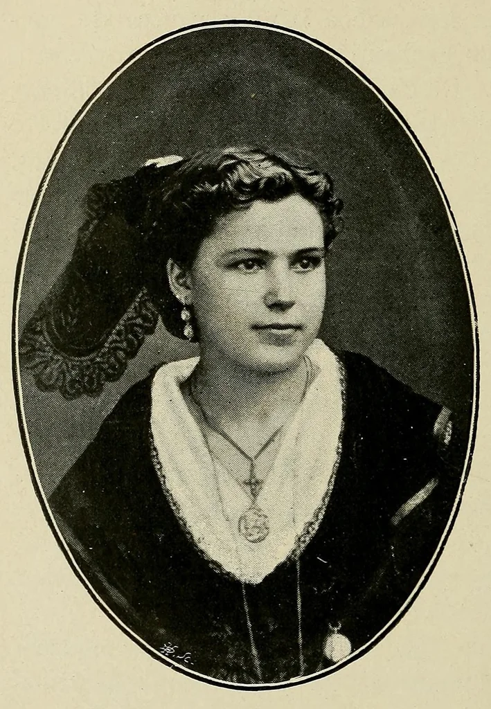 An illustration from Le costume en Provence, 1909, leaf 246
