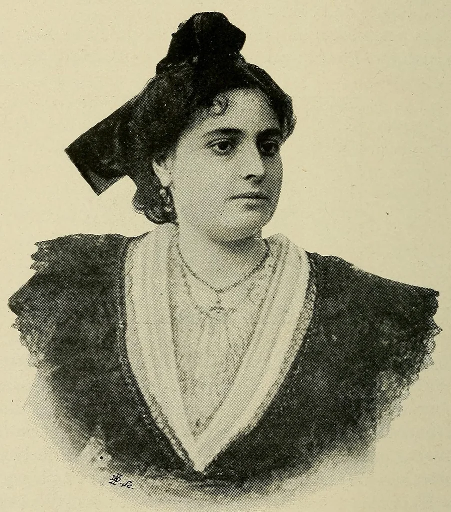 An illustration from Le costume en Provence, 1909, leaf 308