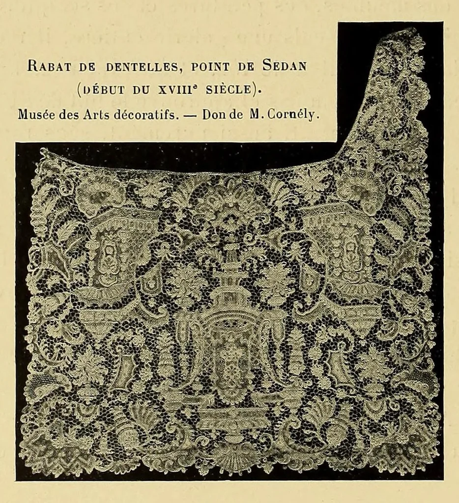 An illustration from Le musée de l'Union centrale des arts décoratifs au pavillon de Marsan, 1920, leaf 30