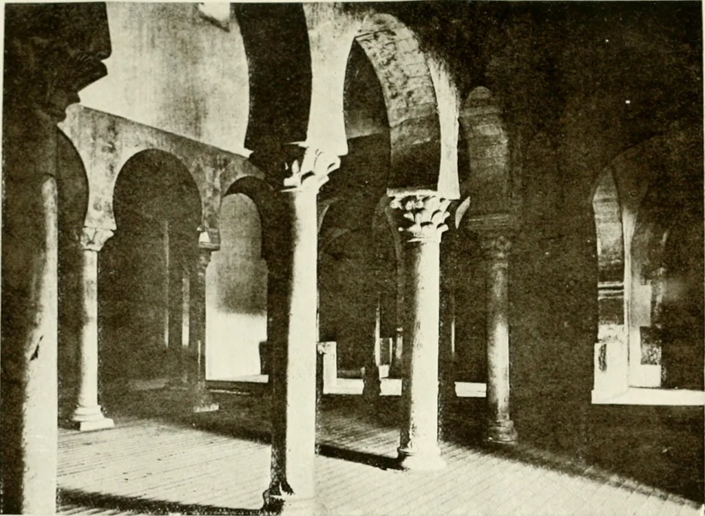 An illustration from Leon, Burgos and Salamanca; a historical and descriptive account, 1908, leaf 270