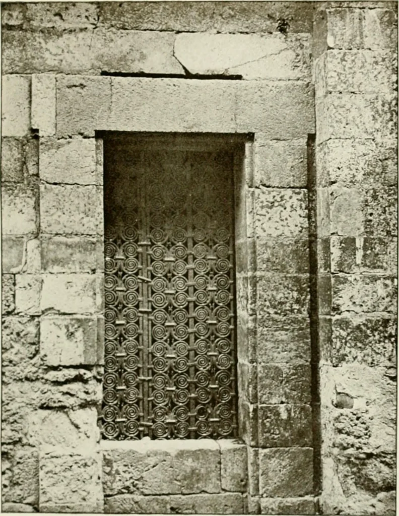An illustration from Leon, Burgos and Salamanca; a historical and descriptive account, 1908, leaf 276