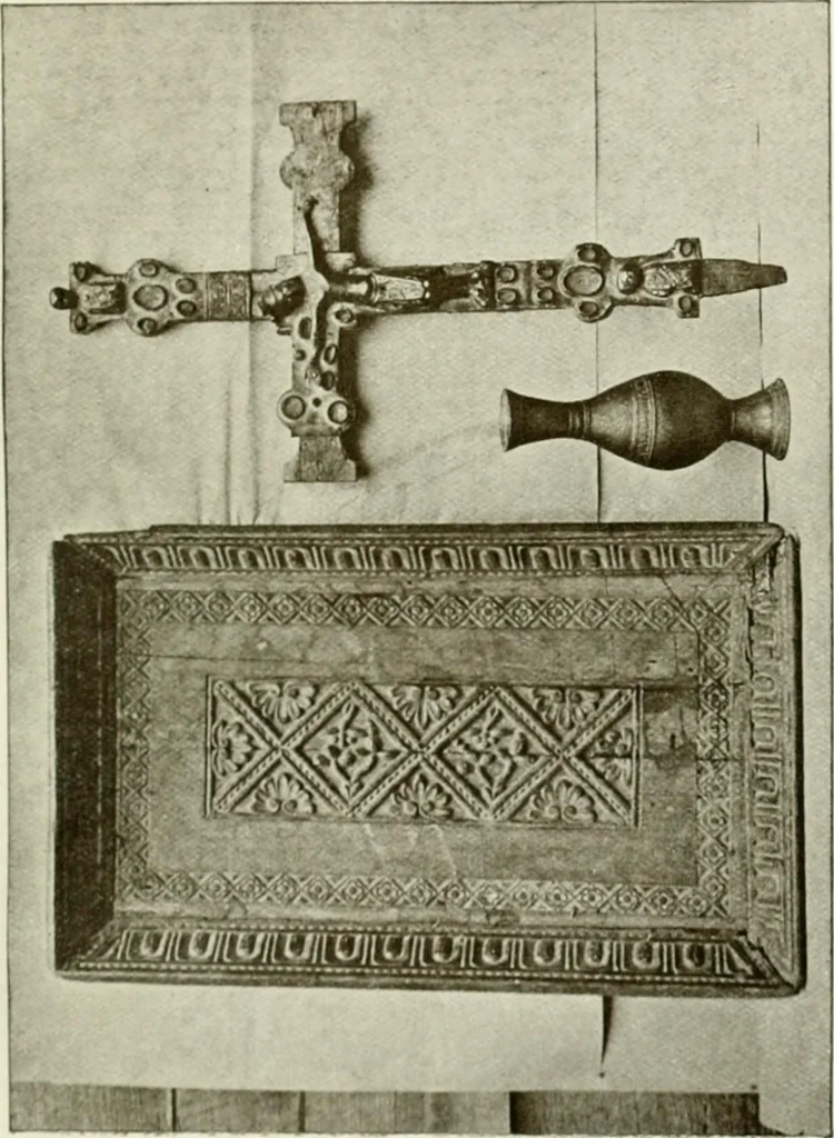 An illustration from Leon, Burgos and Salamanca; a historical and descriptive account, 1908, leaf 294