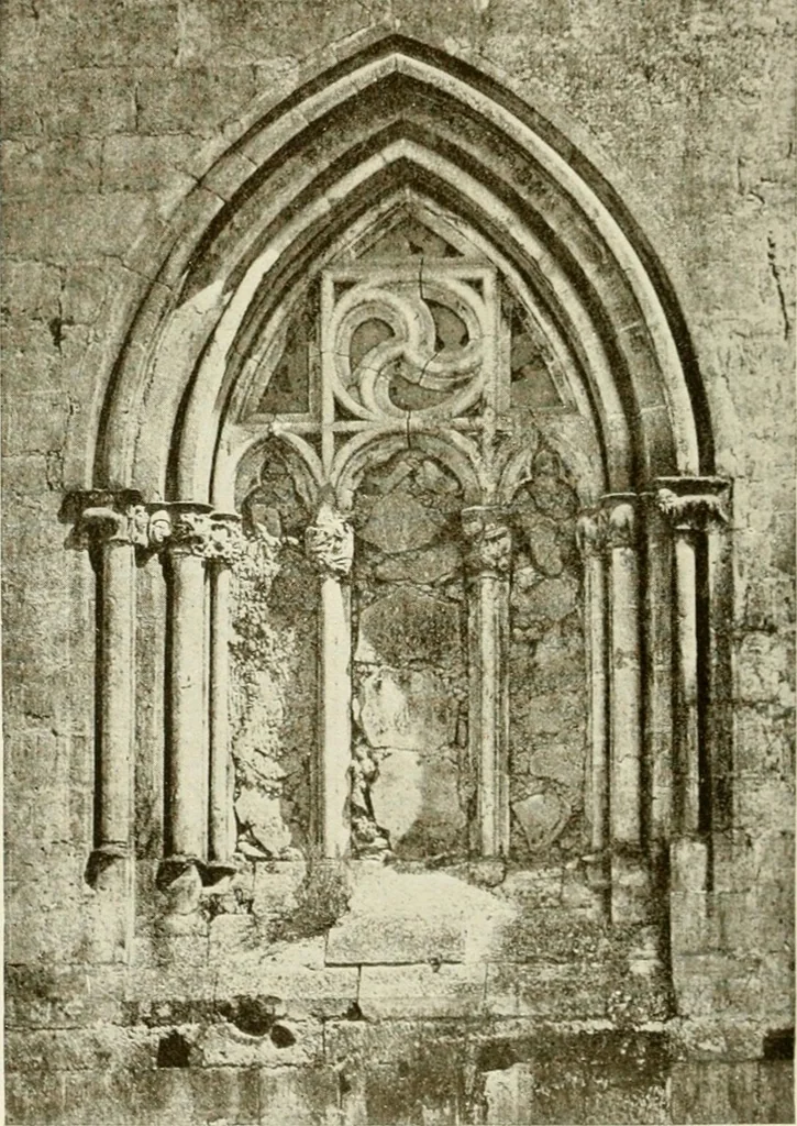 An illustration from Leon, Burgos and Salamanca; a historical and descriptive account, 1908, leaf 503