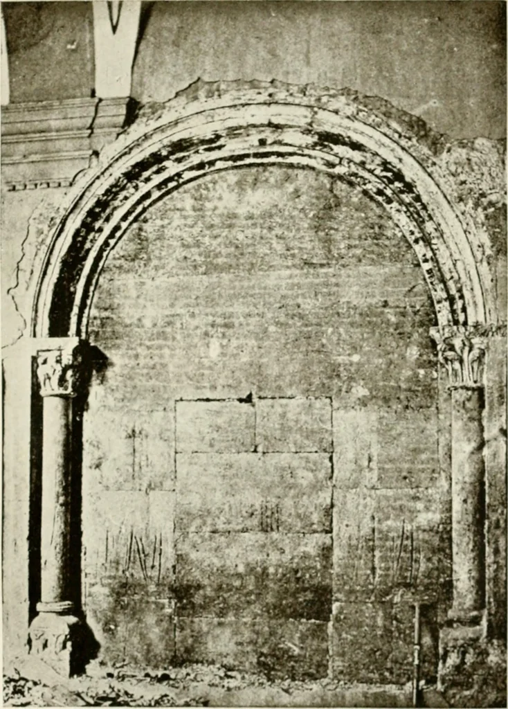 An illustration from Leon, Burgos and Salamanca; a historical and descriptive account, 1908, leaf 530