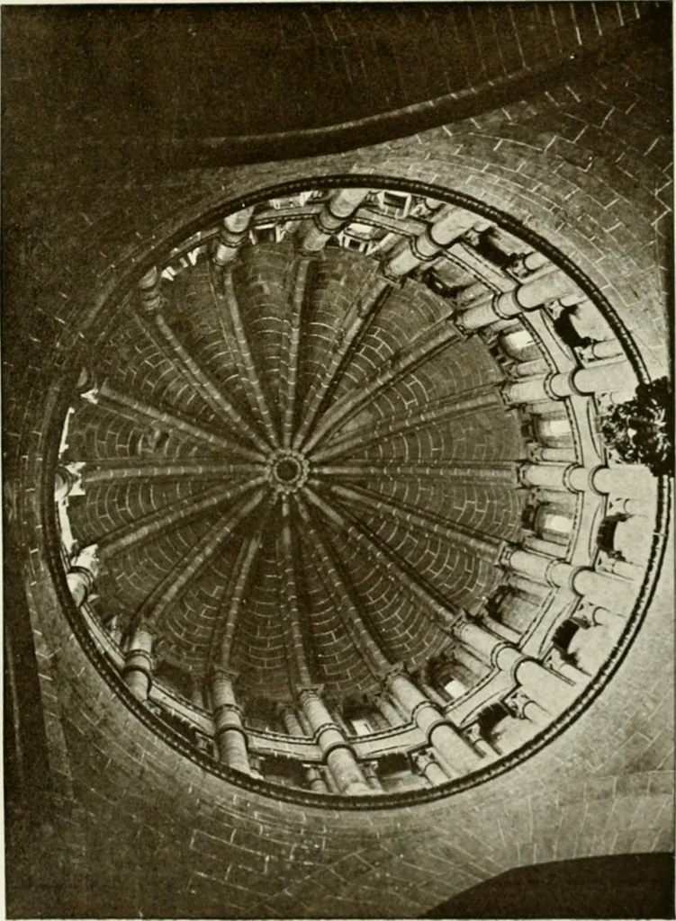 An illustration from Leon, Burgos and Salamanca; a historical and descriptive account, 1908, leaf 550