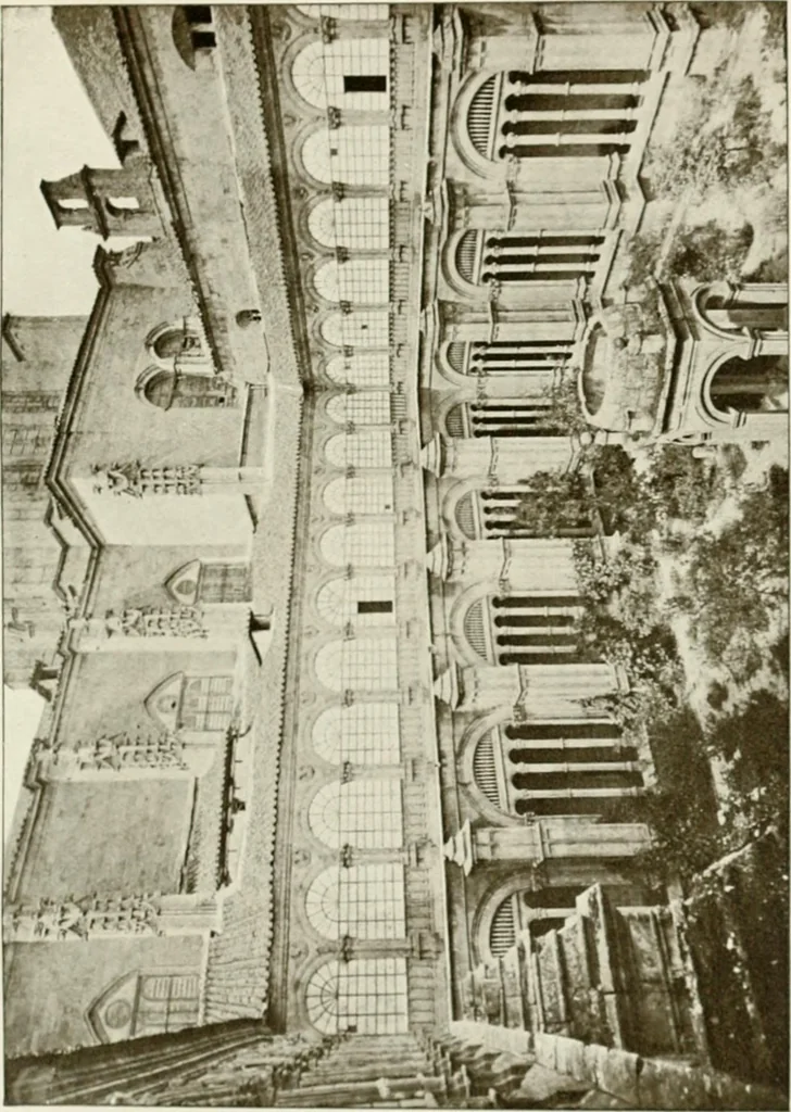 An illustration from Leon, Burgos and Salamanca; a historical and descriptive account, 1908, leaf 570