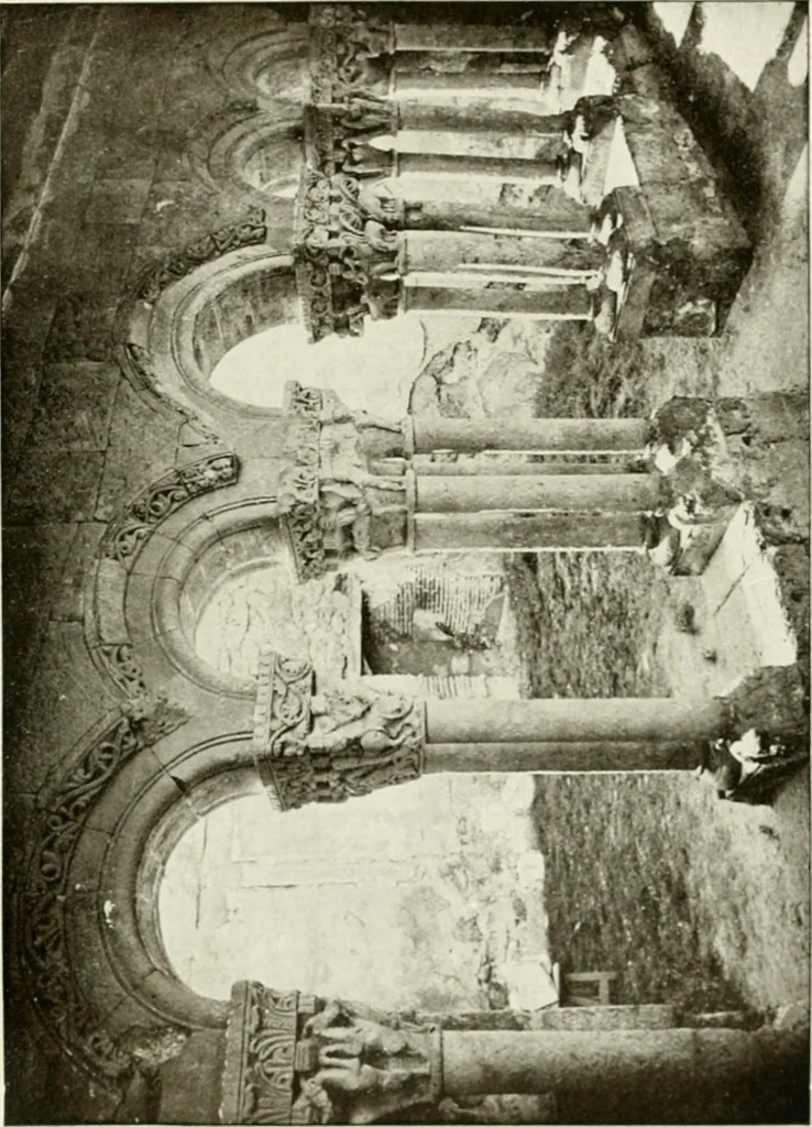 An illustration from Leon, Burgos and Salamanca; a historical and descriptive account, 1908, leaf 610