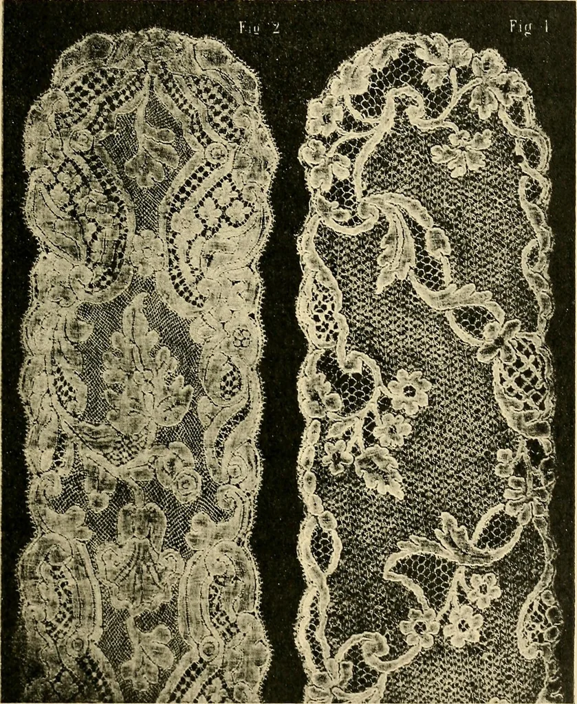 An illustration from Le poinct de France et les centres dentelliers au XVIIe et au XVIIIe siècles; ouvrage orné de quarante-trois illustrations, 1905, leaf 264
