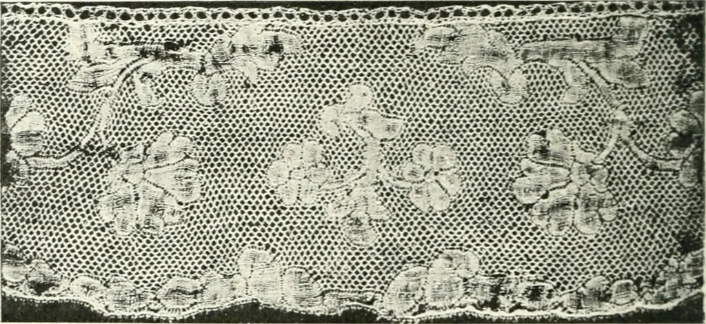 An illustration from Le poinct de France et les centres dentelliers au XVIIe et au XVIIIe siècles; ouvrage orné de quarante-trois illustrations, 1905, leaf 277
