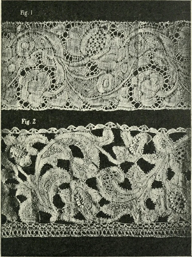 An illustration from Le poinct de France et les centres dentelliers au XVIIe et au XVIIIe siècles; ouvrage orné de quarante-trois illustrations, 1905, leaf 328