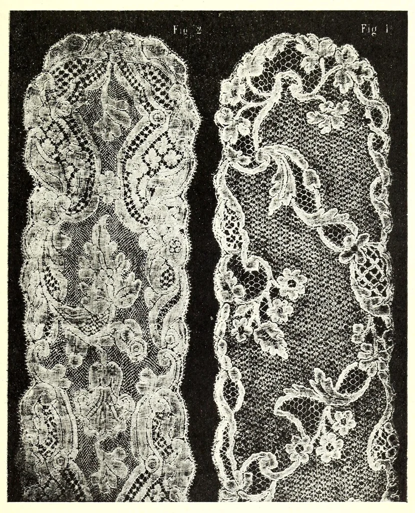 An illustration from Le poinct de France et les centres dentelliers au XVIIe et au XVIIIe siècles, 1905, leaf 261