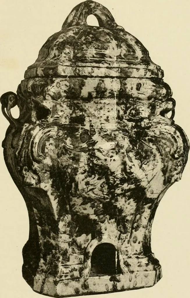 An illustration from Les anciennes faiences de Bruxelles : histoire, fabrication, produits, 1922, leaf 112