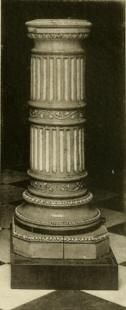 An illustration from Les anciennes faiences de Bruxelles : histoire, fabrication, produits, 1922, leaf 198