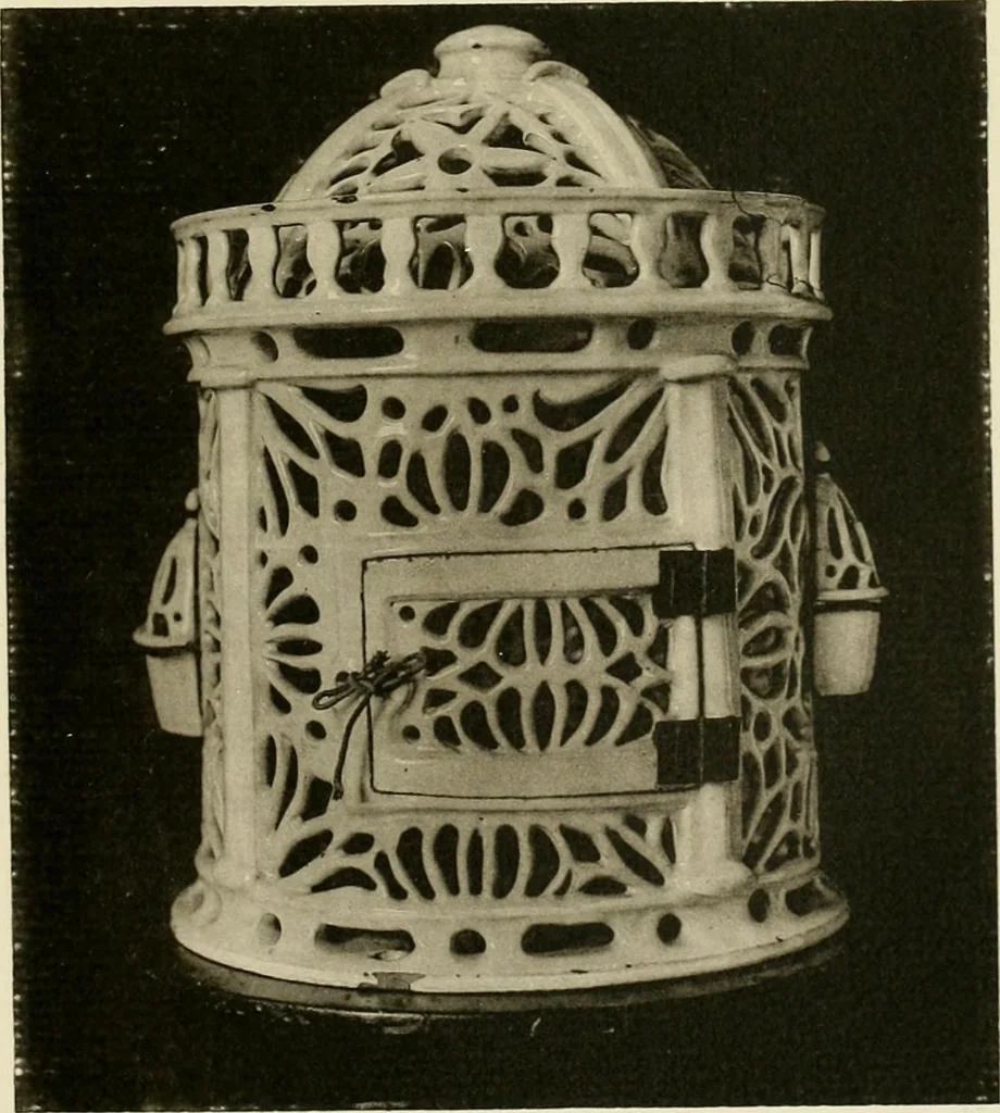 An illustration from Les anciennes faiences de Bruxelles : histoire, fabrication, produits, 1922, leaf 288