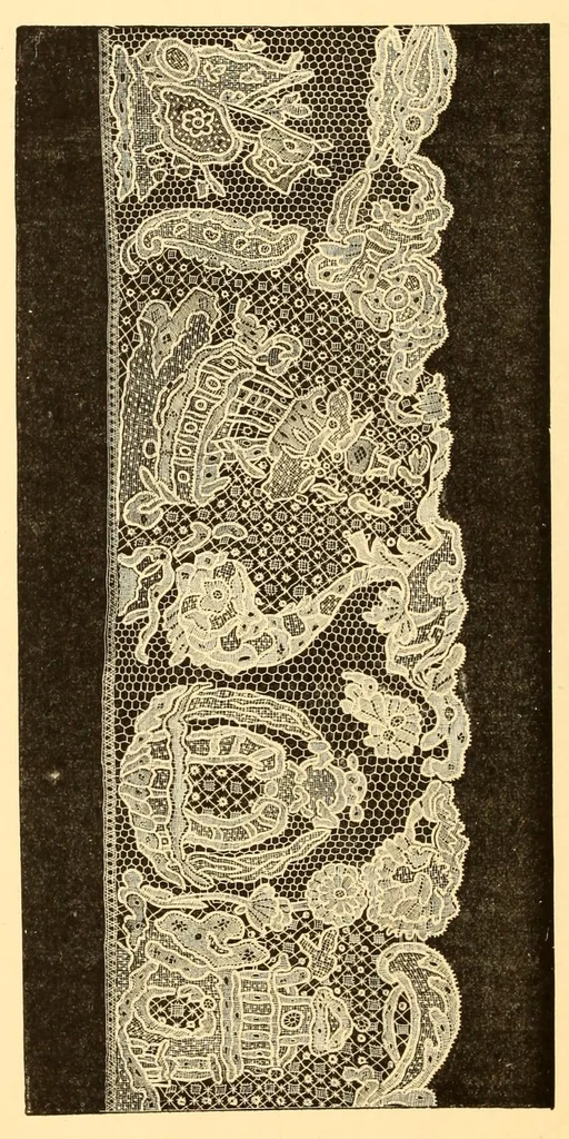 An illustration from Les arts du tissu; étoffes, tapisseries, broderies, dentelles, reliures, 1890, leaf 110