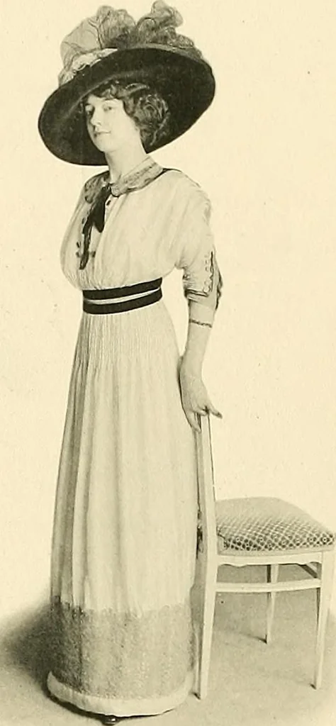 An illustration from Les Createurs de la Mode, 1910, leaf 115
