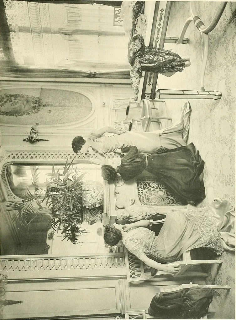 An illustration from Les Createurs de la Mode, 1910, leaf 18