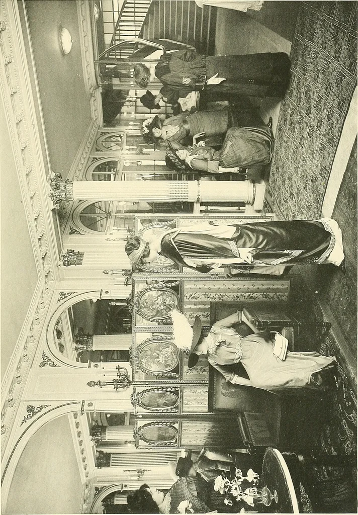 An illustration from Les Createurs de la Mode, 1910, leaf 40