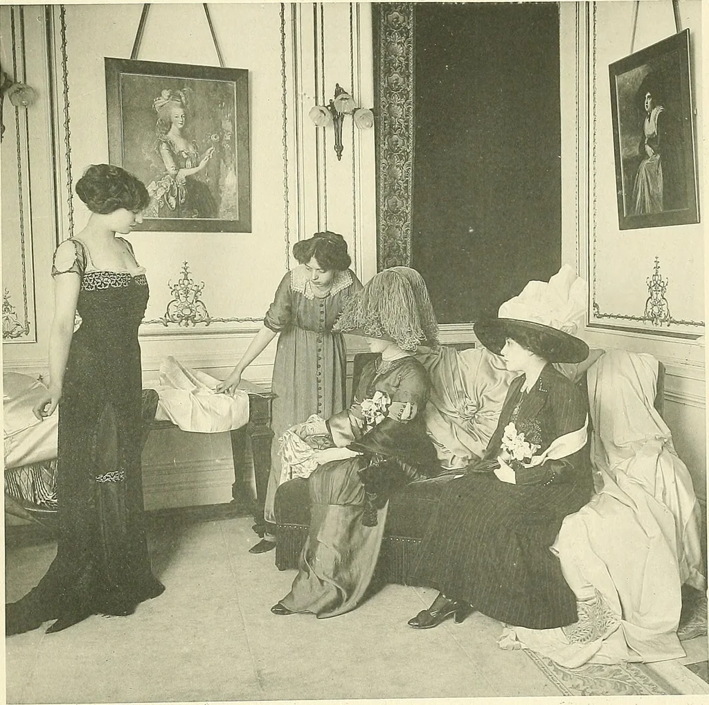 An illustration from Les Createurs de la Mode, 1910, leaf 44
