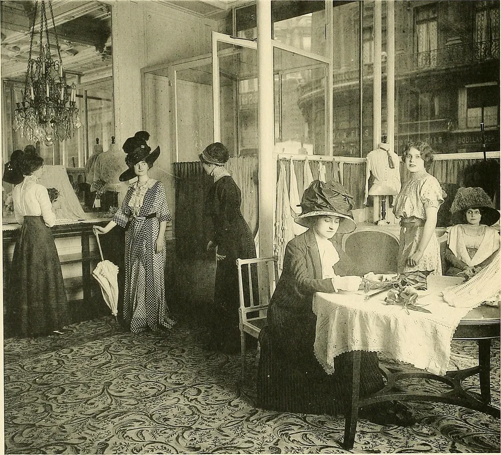 An illustration from Les Createurs de la Mode, 1910, leaf 51