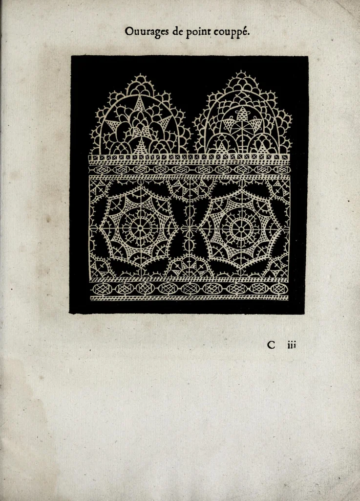An illustration from Les excellents eschantillons, patrons et modelles du seigneur Federic de Vinciolo venitien : pour apprendre à faire toutes sortes d'ouurages de lingerie, de poinct couppé, grands et petits passements à iour, & dentelles exquises, 1623, leaf 33