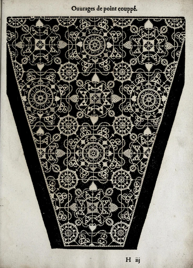An illustration from Les excellents eschantillons, patrons et modelles du seigneur Federic de Vinciolo venitien : pour apprendre à faire toutes sortes d'ouurages de lingerie, de poinct couppé, grands et petits passements à iour, & dentelles exquises, 1623, leaf 73