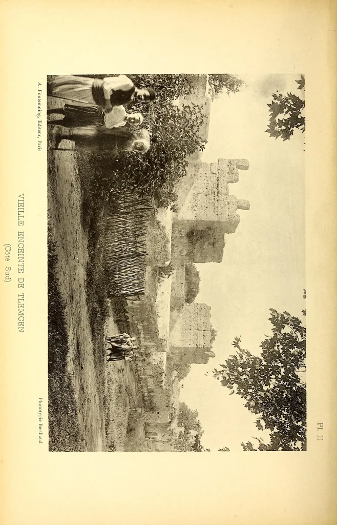 An illustration from Les monuments arabes de Tlemcen, 1903, leaf 148