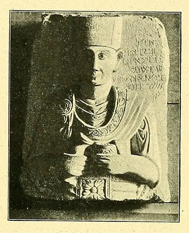 An illustration from Les musées d'Europe. La sculpture au Louvre;, 1900, leaf 67