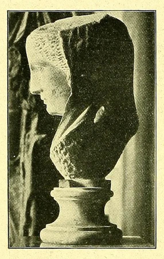 An illustration from Les musées d'Europe. La sculpture au Louvre;, 1900, leaf 98