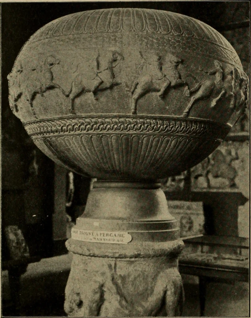 An illustration from Les musées d'Europe. La sculpture au Louvre;, 1900, leaf 131