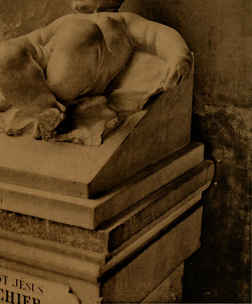 An illustration from Les musées d'Europe. La sculpture au Louvre;, 1900, leaf 230